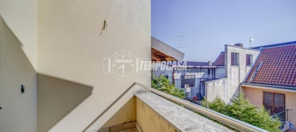 Casa de 3 divisões em Fagnano Olona, Italy N.º 36831 50