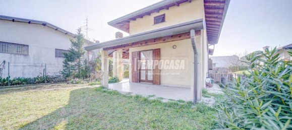 Casa de 3 divisões em Fagnano Olona, Italy N.º 36831 3