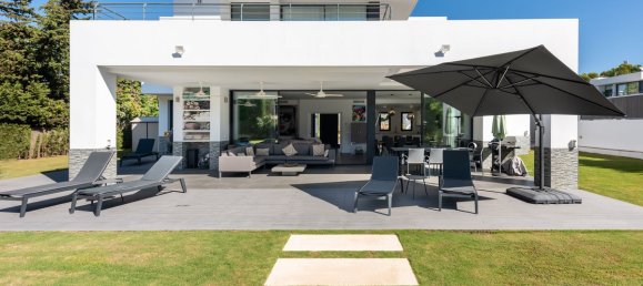 4 bedrooms Villa in Estepona, Spain No. 121171 48