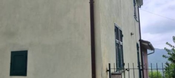 Casa de 2 dormitorios en Lumarzo, Italy No. 280941 2