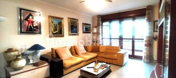 2 chambres Appartement à Rozzano, Italy No. 360228 3