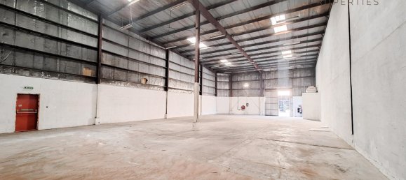478.4m² Warehouse in Ras Al Khor, UAE No. 41637 3