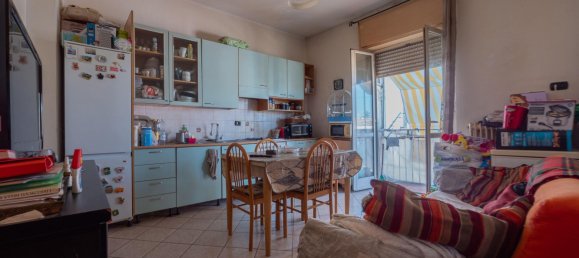 3-Zimmer Wohnung in Asti, Italy, Nr. 374404 4