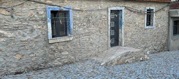 3 bedrooms House in Sintra, Portugal No. 45570 2