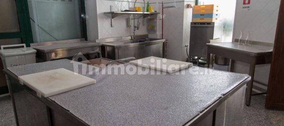 5-Zimmer Gewerbliche Immobilie in Grottazzolina, Italy, Nr. 345703 6