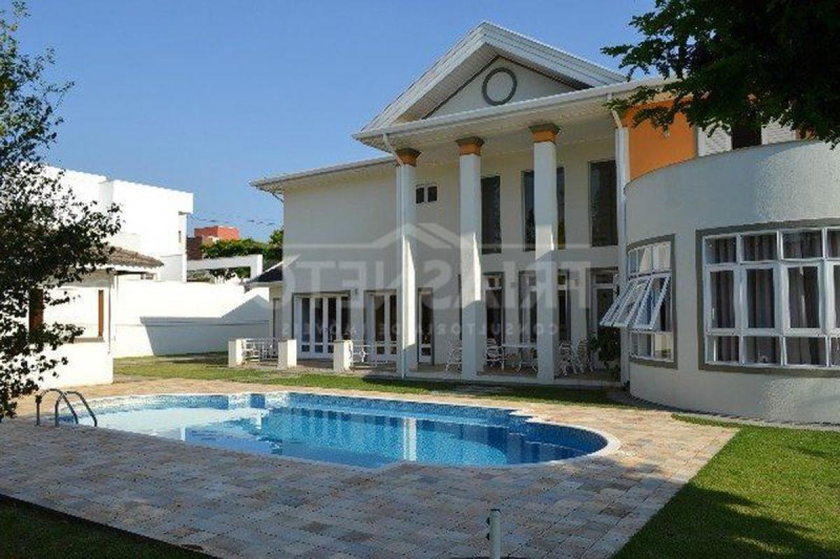4 bedrooms House in Sao Paulo, Brazil No. 567673
