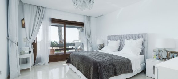 4 Schlafzimmer Stadthaus in El Paraiso, Spain, Nr. 105925 10