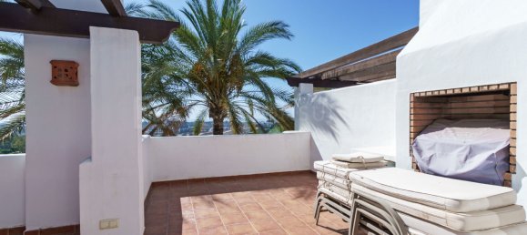 4 Schlafzimmer Stadthaus in El Paraiso, Spain, Nr. 105925 20