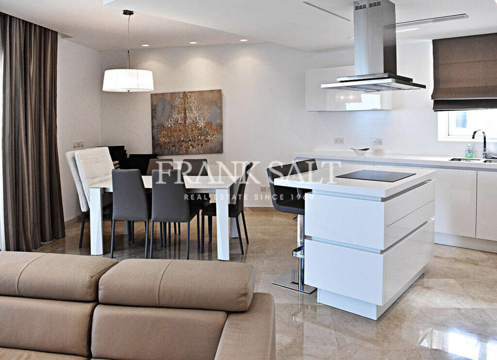 3 bedrooms Apartment in Sliema, Malta No. 9164