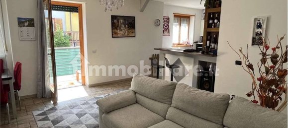 Квартира с 3 спальнями в Тренто, Италия № 75065 3