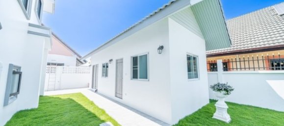 5 bedrooms House in Pattaya, Thailand No. 27247 39