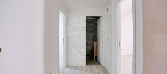 3 bedrooms House in Alenquer, Portugal No. 185803 17