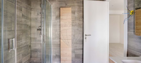 3 bedrooms House in Alenquer, Portugal No. 185803 9