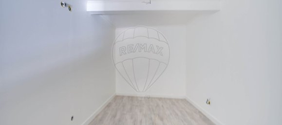 3 bedrooms House in Alenquer, Portugal No. 185803 15