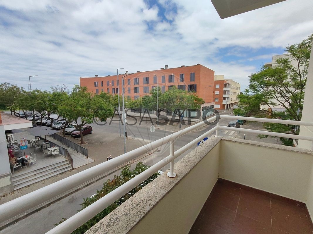 3 bedrooms Apartment in Moita, Portugal No. 245364