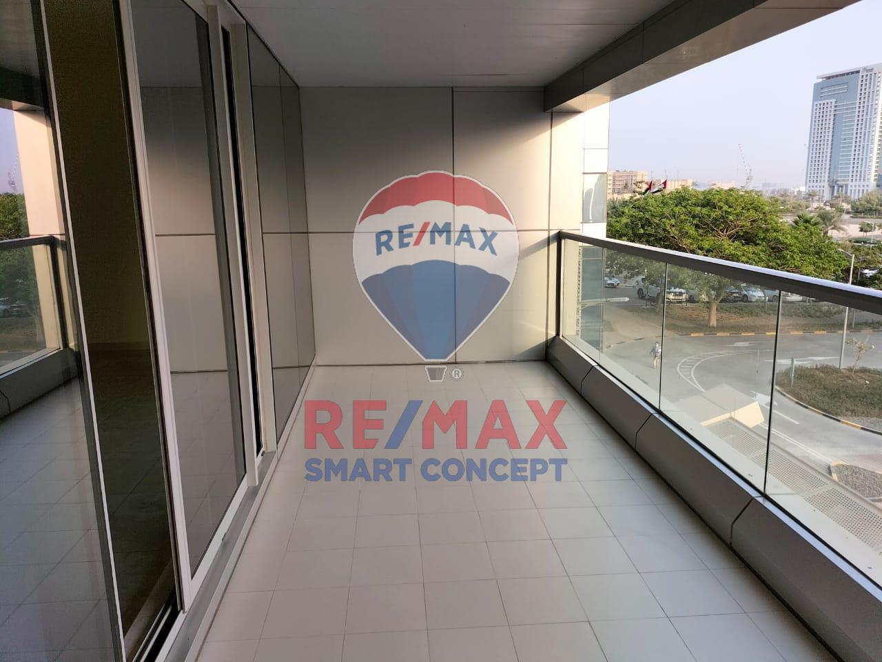 3 bedrooms Townhouse in Al Reem Island, UAE No. 42893