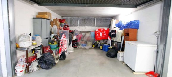 3 rooms Apartment in Colle di Val d'Elsa, Italy No. 196019 30