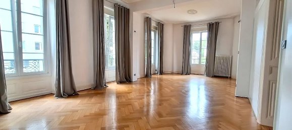 1 bedroom Apartment in Mulhouse, France No. 252280 2