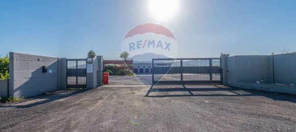 7000m² Warehouse in Mineo, Italy No. 63966 26