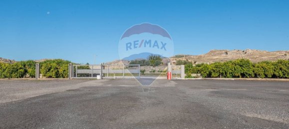 7000m² Warehouse in Mineo, Italy No. 63966 25