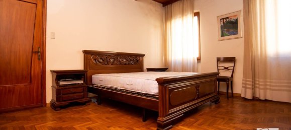 Apartamento de 3 divisões em Pistoia, Italy N.º 141214 10