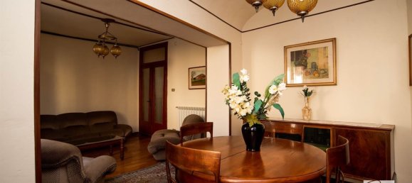 Apartamento de 3 divisões em Pistoia, Italy N.º 141214 7