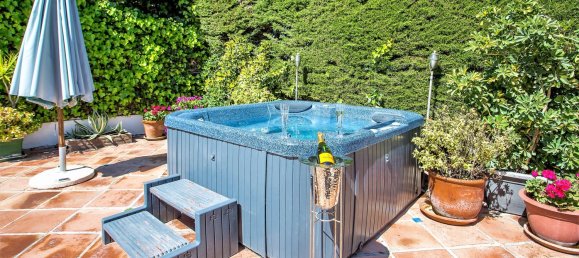 8 bedrooms House in Marbella, Spain No. 117777 10