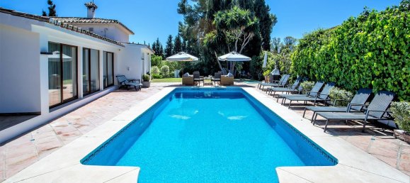 8 bedrooms House in Marbella, Spain No. 117777 2