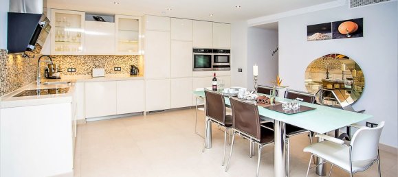 8 bedrooms House in Marbella, Spain No. 117777 7