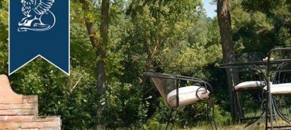 Дом с 9 комнатами в Урбино, Италия № 54996 19