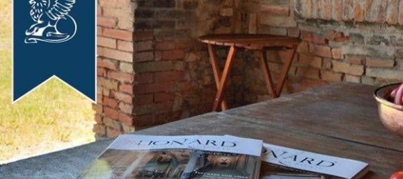 Дом с 9 комнатами в Урбино, Италия № 54996 9