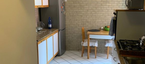 4 rooms Apartment in Rome, Italy No. 272400 10