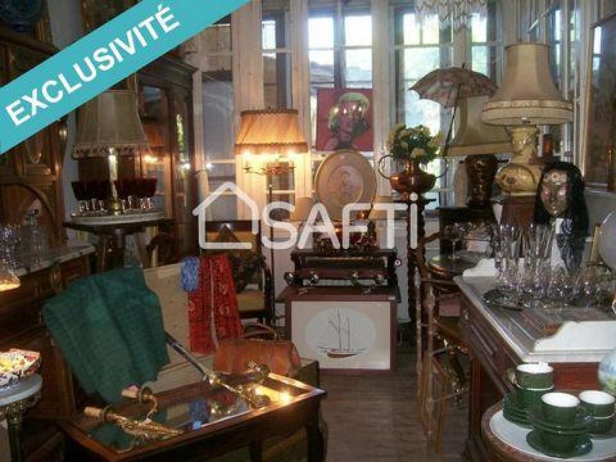 Büro in Perigueux, France 132m², Nr. 18315