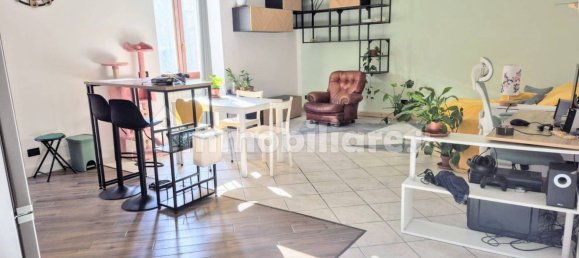 2 bedrooms Apartment in Rome, Italy No. 221932 2