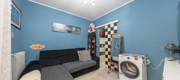 2 rooms Apartment in Rome, Italy No. 10868 7