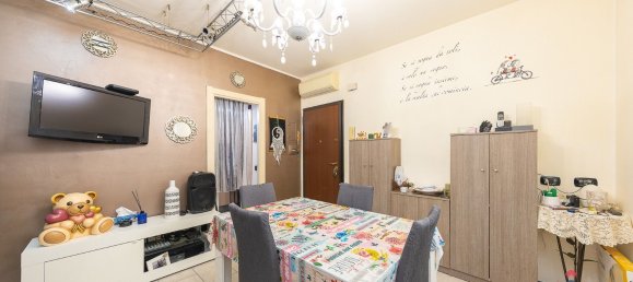 2 rooms Apartment in Rome, Italy No. 10868 4