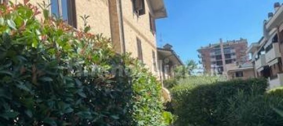 2 bedrooms Apartment in Desio, Italy No. 306049 5