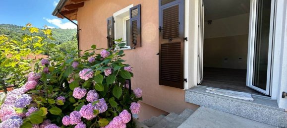 2 bedrooms Apartment in Osiglia, Italy No. 297985 2