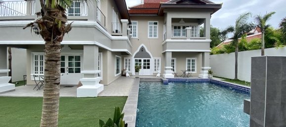 6 bedrooms Villa in Pattaya, Thailand No. 22816 11