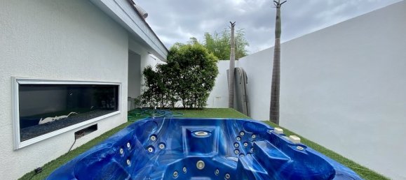 6 bedrooms Villa in Pattaya, Thailand No. 22816 10