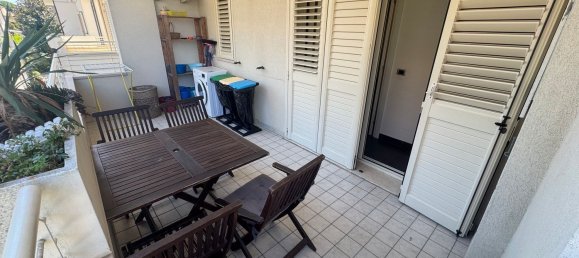 1 bedroom Apartment in Rimini, Italy No. 316783 3