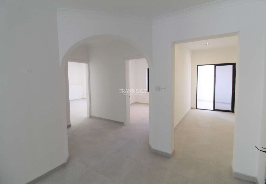 Escritório em Attard, Malta 165 m² N.º 12268
