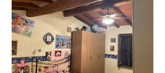 2 bedrooms House in Rufina, Italy No. 252477 4