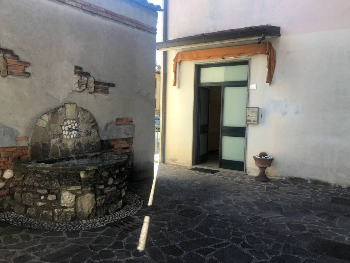 Apartamento T1 em Torbole Casaglia, Italy N.º 99638