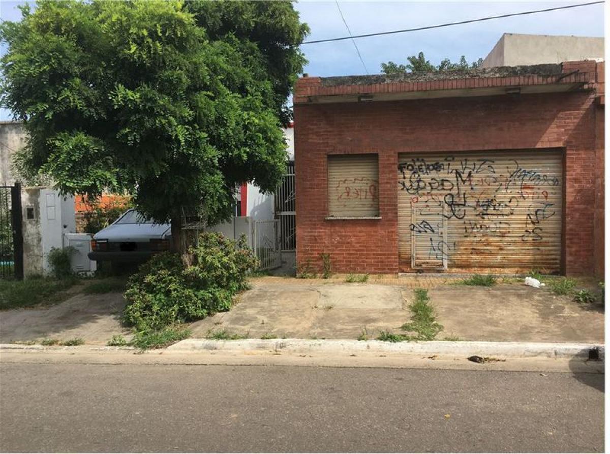2 Schlafzimmer Haus in Berazategui, Argentina, Nr. 16761