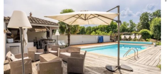 Casa de 5 dormitorios en Chaleins, France No. 201532 17