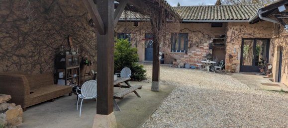 Casa de 5 dormitorios en Chaleins, France No. 201532 10