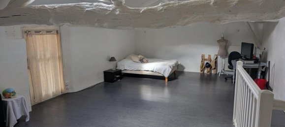 Casa de 5 dormitorios en Chaleins, France No. 201532 55