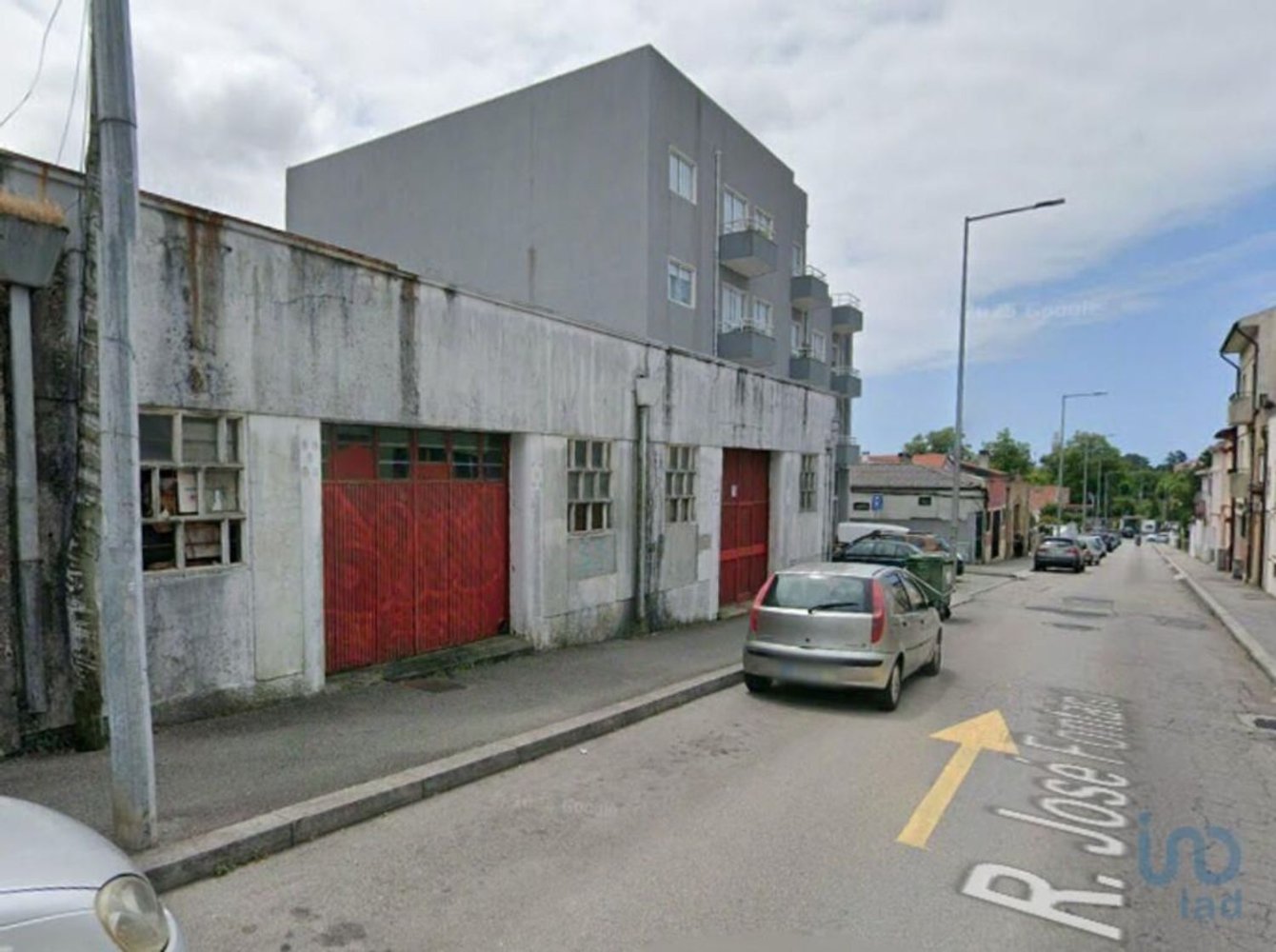 755m² Warehouse in Vila Nova de Gaia, Portugal No. 243300