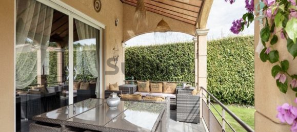 Вилла с 4 спальнями в Сен-Виктор-ла-Кост, Франция № 329490 16